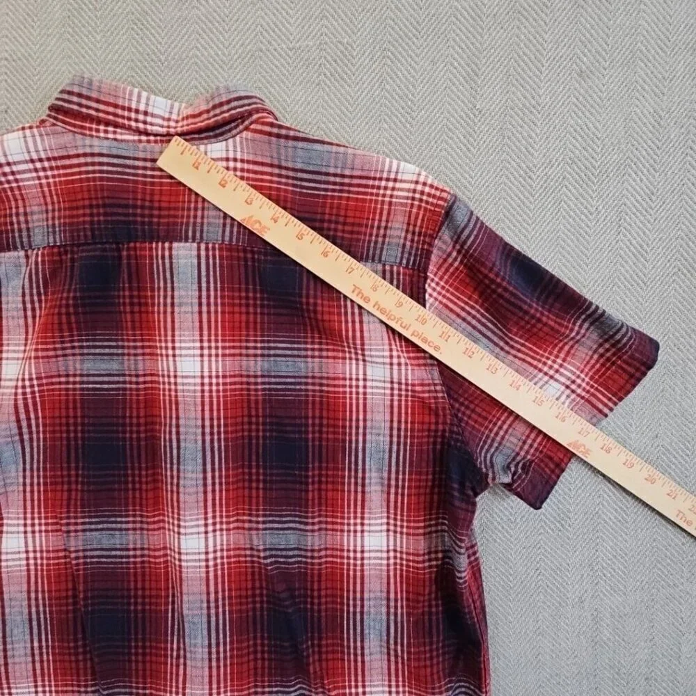 Levi's Shirt Men's XL Red Plaid Modern Fit Button‎ Up Western Short Sleeve EUC